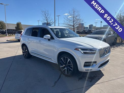 Certified 2024 Volvo XC90 B5 Plus w/ Protection Package Premier image 3