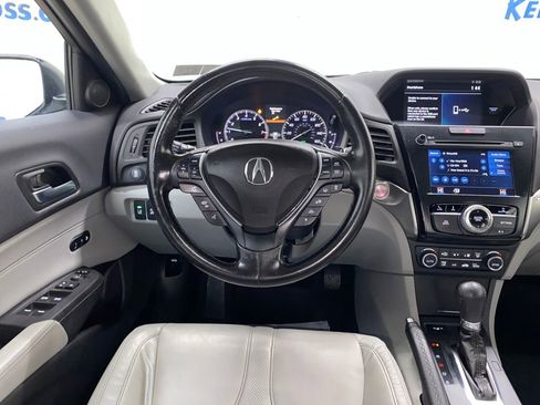 Used 2020 Acura ILX w/ Premium Package image 25