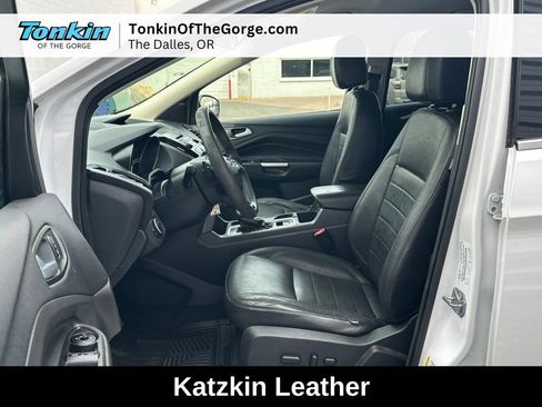 Used 2017 Ford Escape SE AWD/4WD image 14