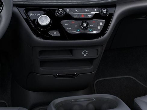 New 2026 Chrysler Pacifica Select w/ S Appearance Package image 24