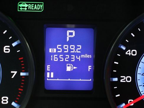 Used 2014 Subaru Crosstrek Touring image 7