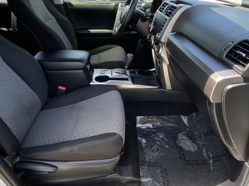 Certified 2024 Toyota 4Runner SR5 RWD image 10