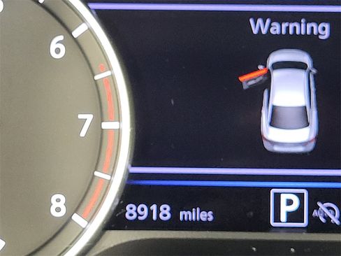 Certified 2024 Nissan Sentra SR w/ SR Premium Package image 16