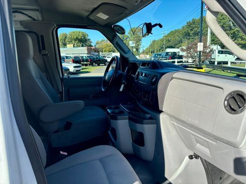 Used 2012 Ford E-250 and Econoline 250 Extended w/ PWR Group image 14