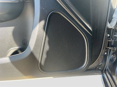 Used 2022 Chrysler 300 Touring L w/ Popular Equipment Group image 19