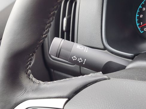 Used 2016 Chevrolet Colorado LT w/ Luxury Package, Chrome RWD image 35