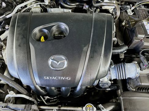 Used 2021 MAZDA MAZDA3 s image 9