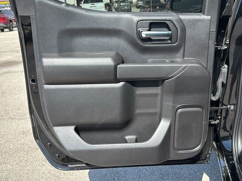 New 2026 Chevrolet Silverado 1500 Custom w/ LPO, Dark Essentials Package image 13