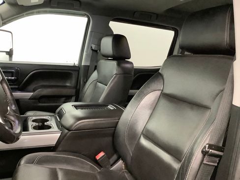 Used 2018 Chevrolet Silverado 2500 LTZ w/ Duramax Plus Package AWD/4WD image 12