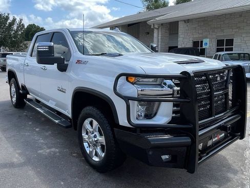 Used 2020 Chevrolet Silverado 2500 LTZ w/ LTZ Texas Edition AWD/4WD image 2