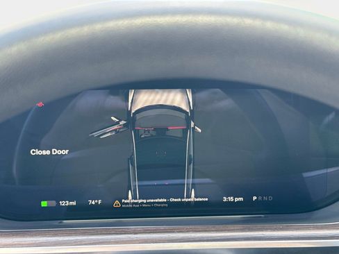 Used 2023 Tesla Model S image 48