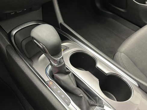 Used 2024 Chevrolet Malibu LT FWD image 22