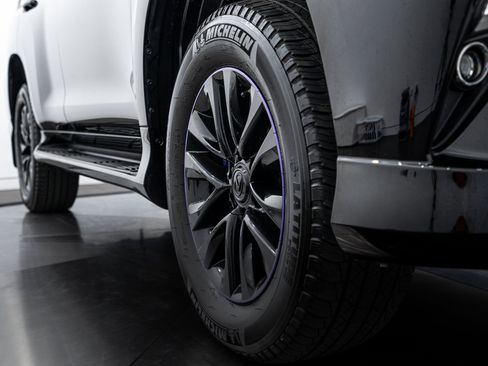 Used 2023 Lexus GX 460 Premium image 21