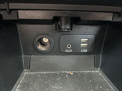 Used 2017 Subaru Legacy 2.5i Premium image 19