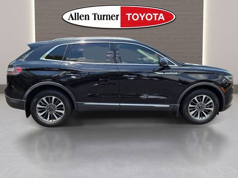 Used 2021 Lincoln Nautilus Reserve AWD/4WD image 5