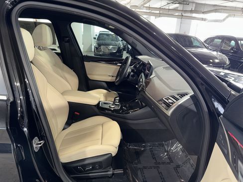 Used 2024 BMW X3 sDrive30i w/ Premium Package RWD image 10