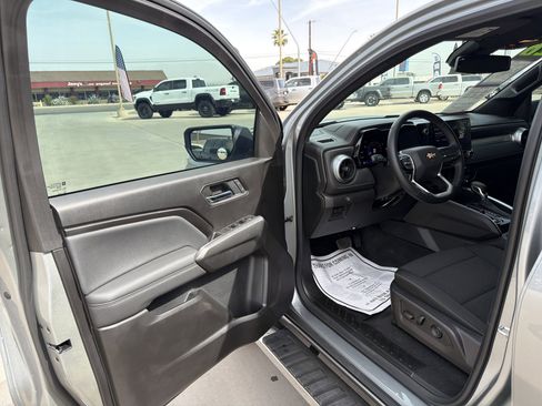 Used 2026 Chevrolet Colorado LT w/ Advanced Trailering Package image 12