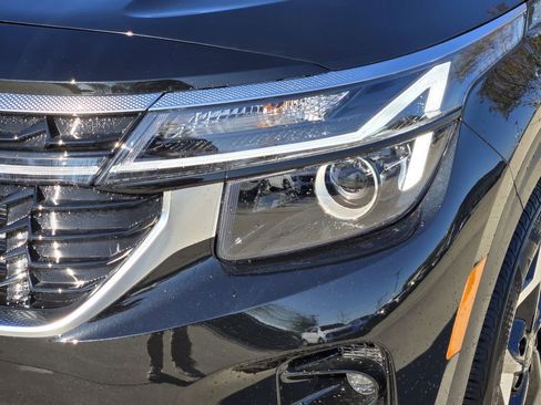 New 2026 Kia Seltos S AWD/4WD image 6