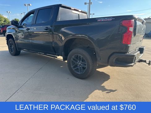 Used 2021 Chevrolet Silverado 1500 LT Trail Boss w/ Convenience Package II AWD/4WD image 4