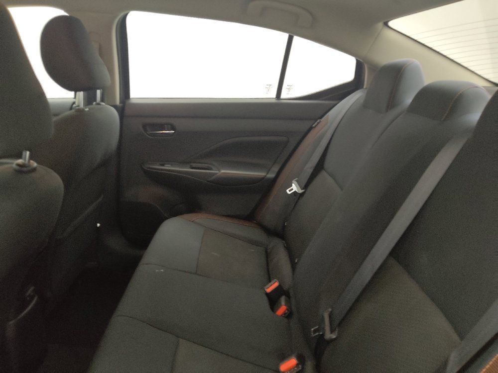 Used 2020 Nissan Versa SR w/ Convenience Package FWD image 18