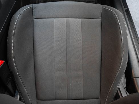 Certified 2022 Ford Mustang Coupe image 36