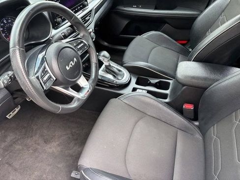 Used 2024 Kia Forte GT-Line FWD image 11