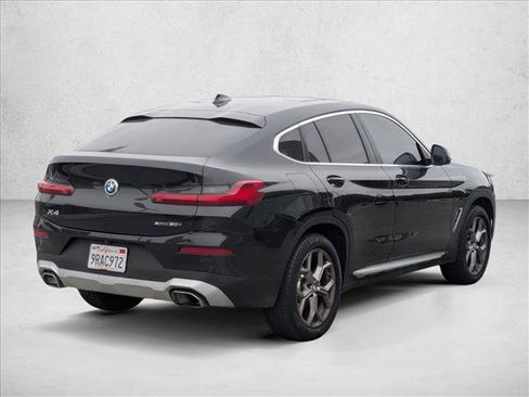 Used 2023 BMW X4 xDrive30i w/ Parking Assistance Package AWD/4WD image 5