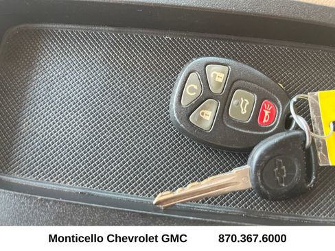 Used 2011 Chevrolet Tahoe LS w/ Convenience Package RWD image 24