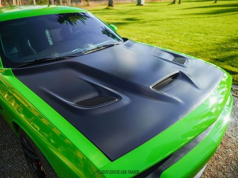 Used 2017 Dodge Challenger SRT Hellcat image 48