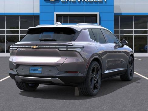 New 2025 Chevrolet Equinox EV LT w/ Convenience Package II image 4