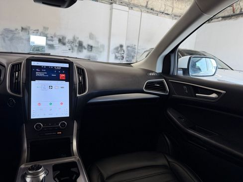 Used 2023 Ford Edge SEL image 35