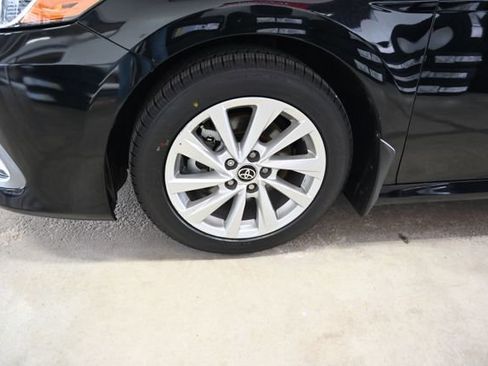 Used 2023 Toyota Camry LE image 29