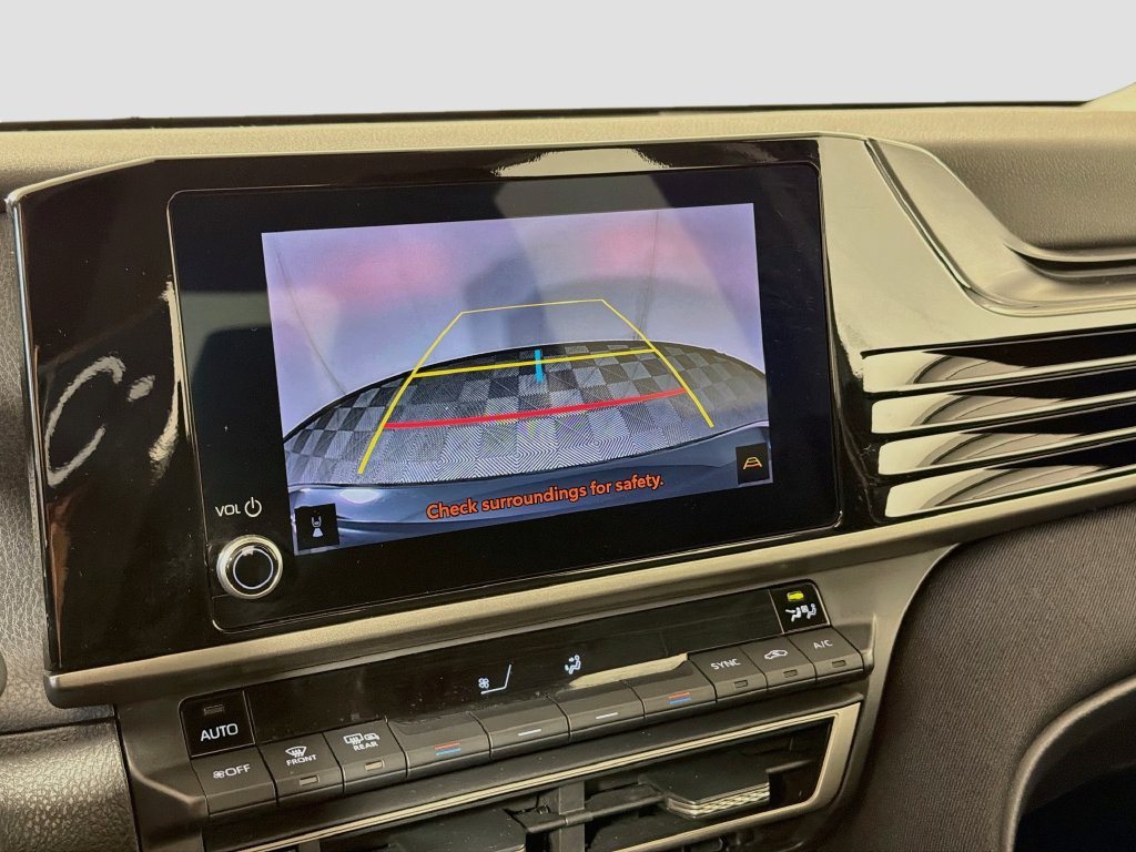 Used 2025 Toyota Camry LE FWD image 22