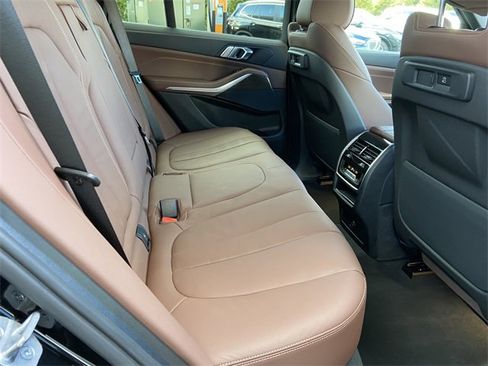Certified 2022 BMW X5 xDrive40i w/ Premium Package image 30