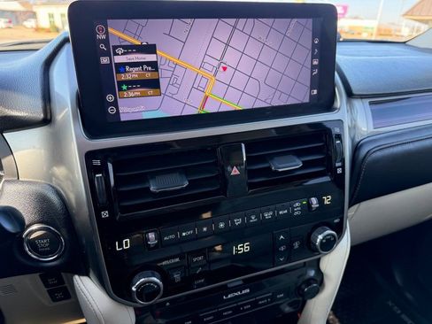 Used 2022 Lexus GX 460 Luxury w/ Off Road Package image 29