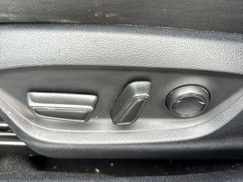 Used 2023 Toyota Camry LE image 13