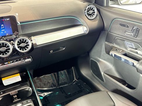 New 2026 Mercedes-Benz GLB 250 image 23