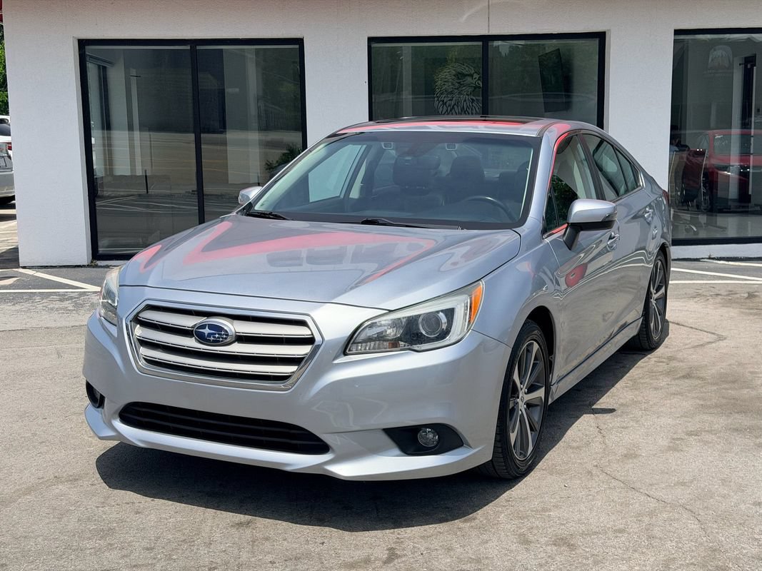 Used 2017 Subaru Legacy 2.5i Limited AWD/4WD image 10