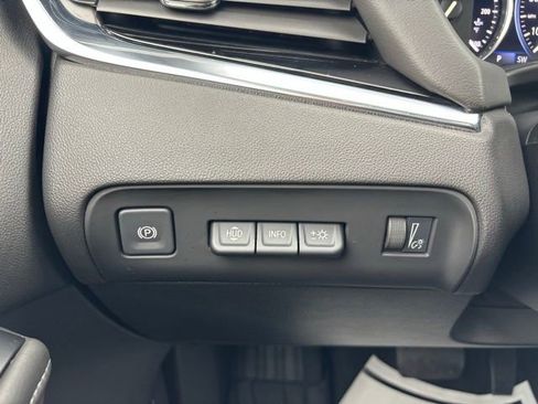 Certified 2023 Buick Enclave Avenir w/ Avenir Technology Package image 15