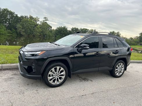 Certified 2025 Toyota RAV4 XLE Premium FWD image 2