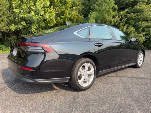 Used 2024 Honda Accord LX image 15