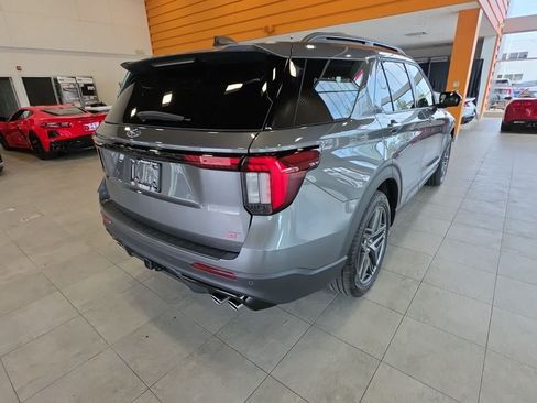 Used 2026 Ford Explorer ST w/ Sun And Sound Package AWD/4WD image 9