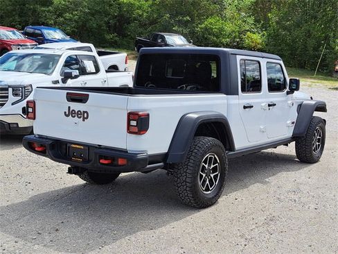 Used 2024 Jeep Gladiator Rubicon w/ Safety Group image 5