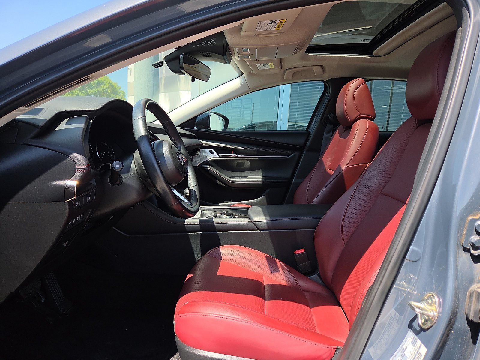 Used 2023 MAZDA MAZDA3 s FWD image 8
