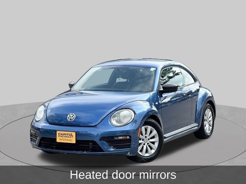 Used 2018 Volkswagen Beetle 2.0T S FWD image 9
