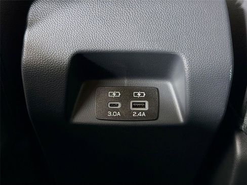 Used 2024 Subaru Crosstrek 2.0i Premium AWD/4WD image 28
