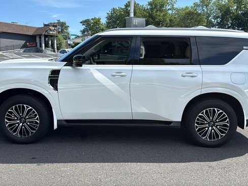 Certified 2026 Nissan Armada Platinum AWD/4WD image 4