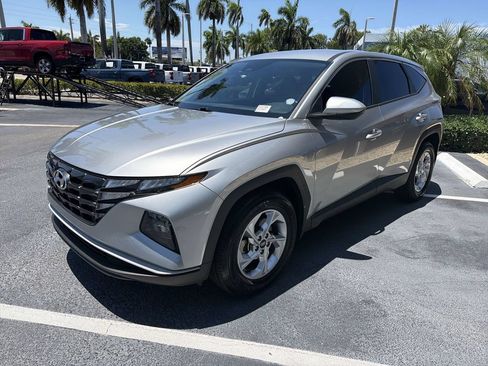 Used 2023 Hyundai Tucson SE FWD image 4