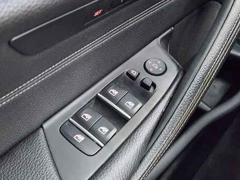 Used 2018 BMW 530e image 23