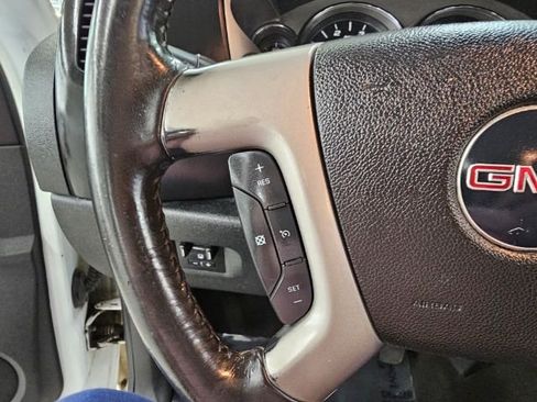 Used 2010 GMC Sierra 2500 SLE image 11